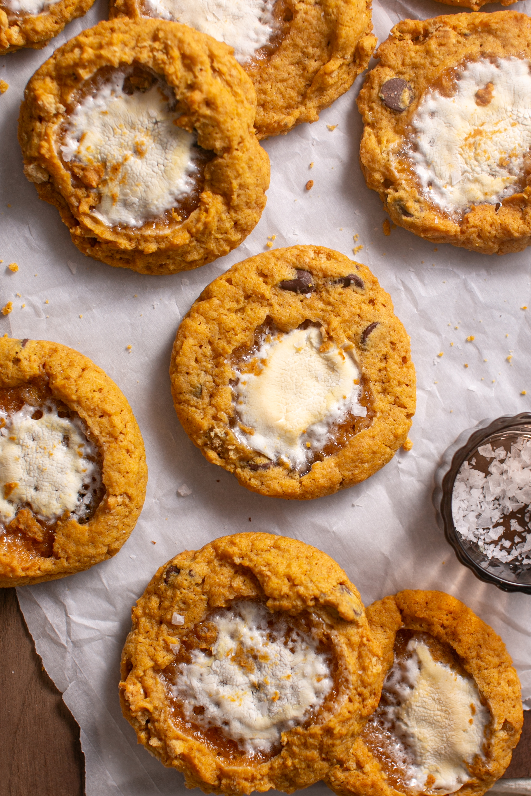 Pumpkin S'mores Cookies