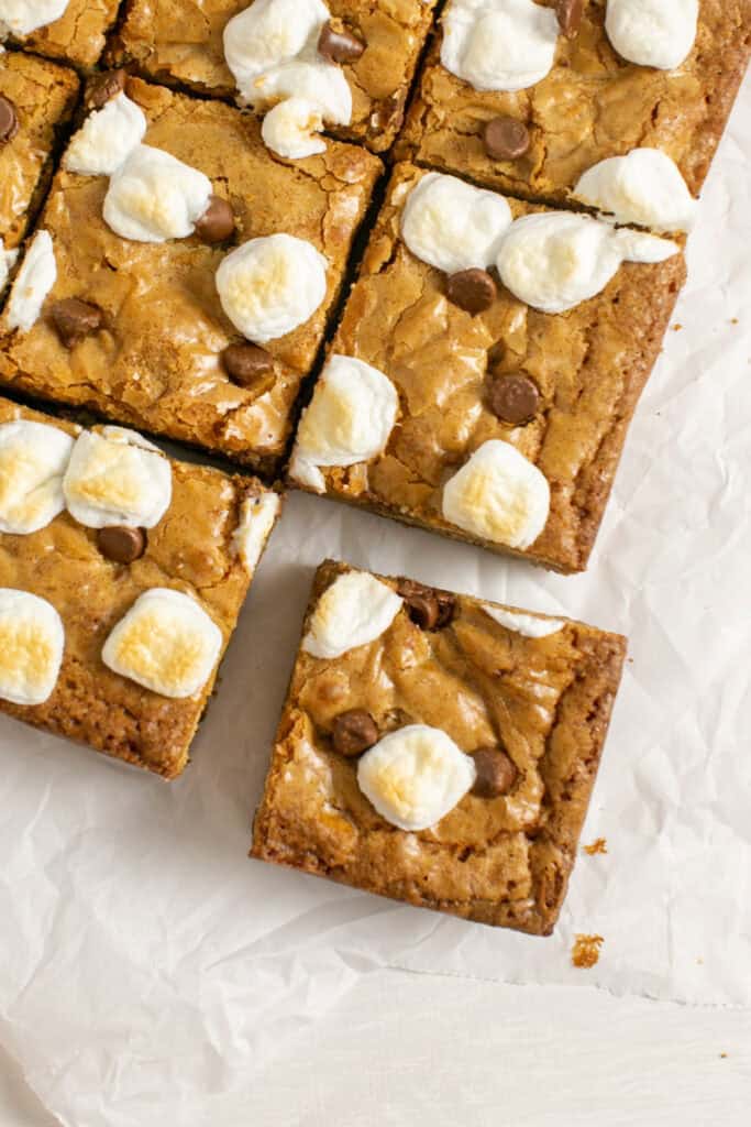 a picture of the s'mores blondies being cut