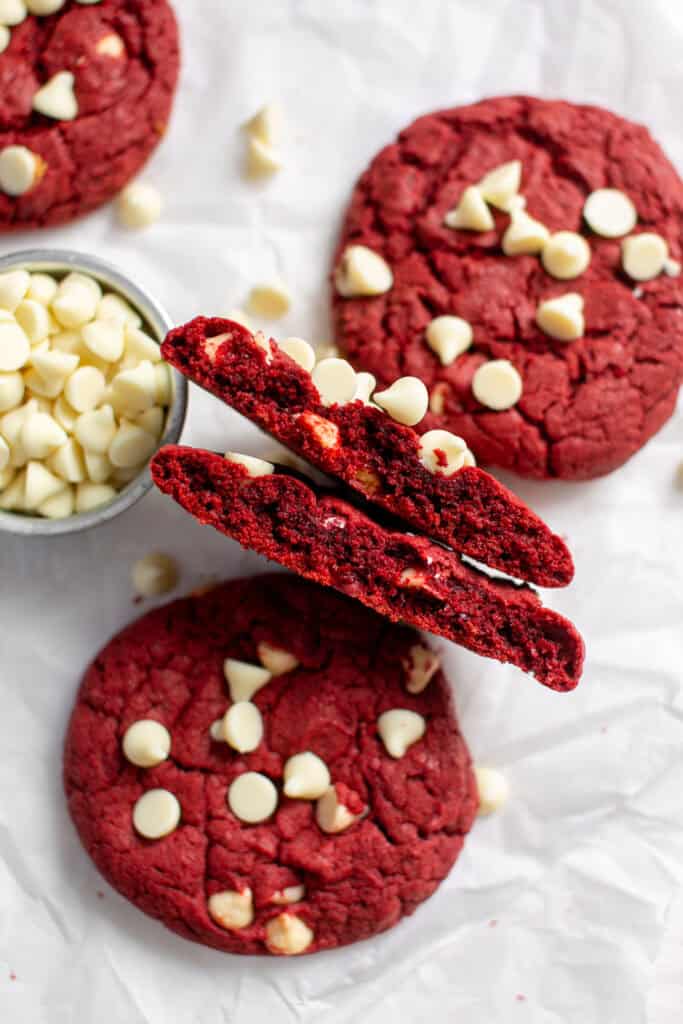 A picture showing the inside of a broken red velvet cake mix cookies