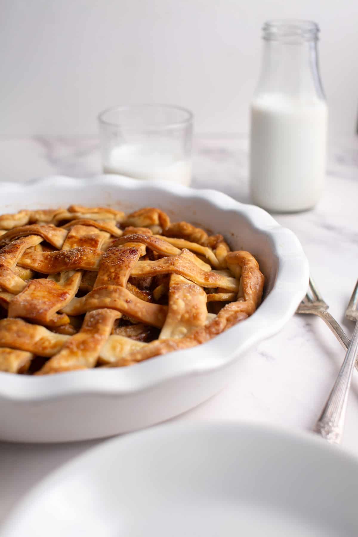 Easy Holiday Apple Pie with a sprinkle of sugar on top. 