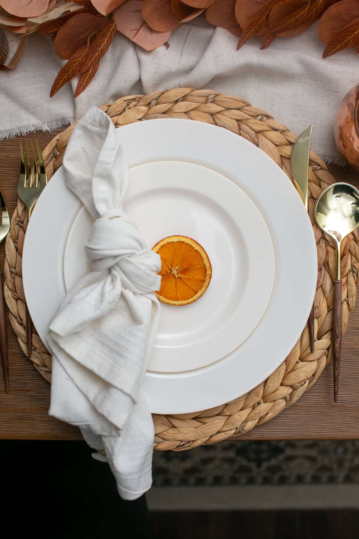 Thanksgiving Table Decor for a place setting.