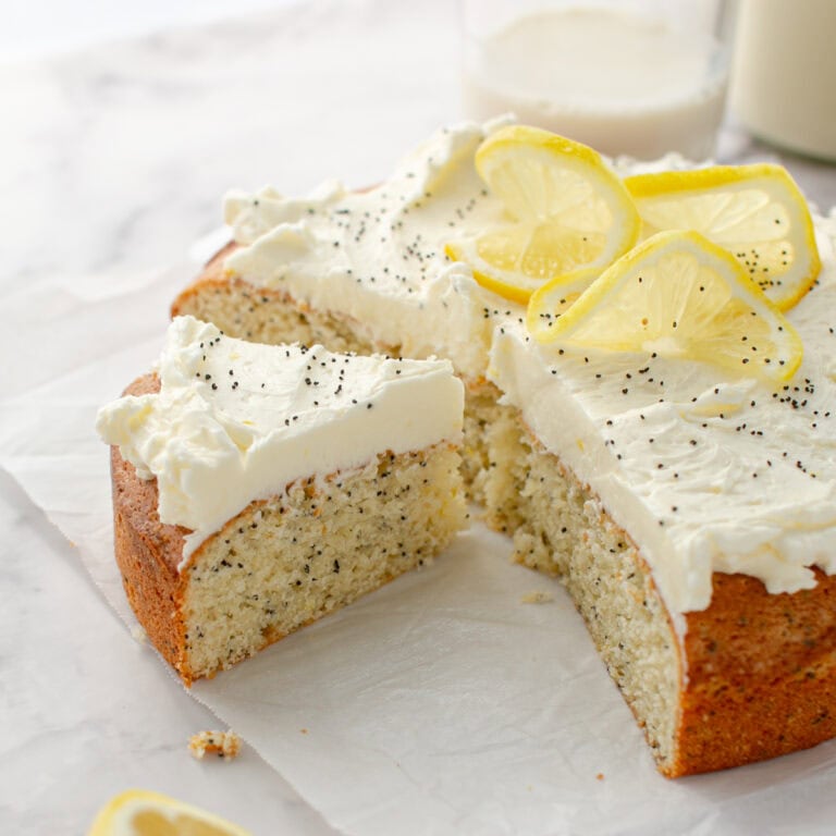 Mini Lemon Poppyseed Cake