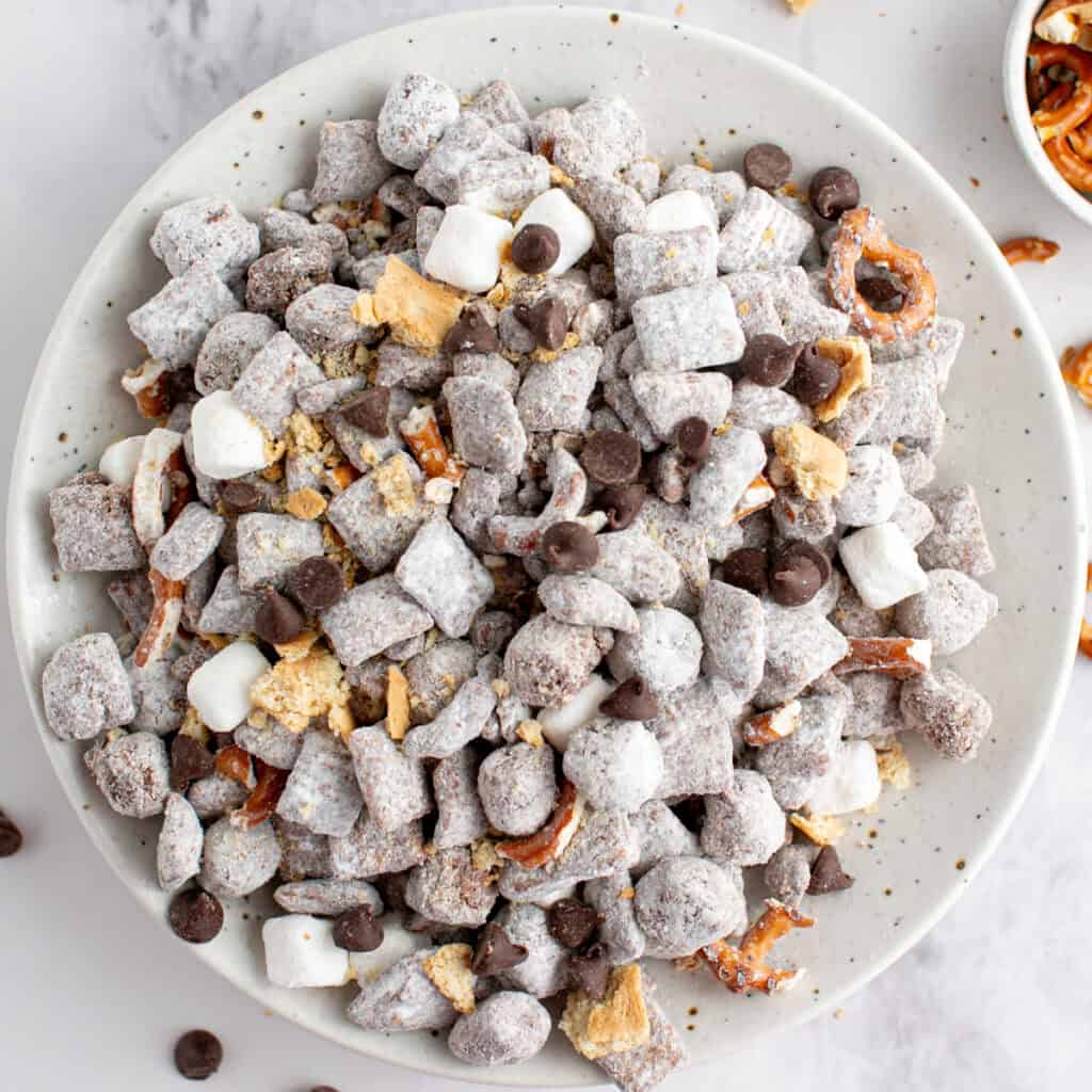 Easy Sweet and Salty S’mores Puppy Chow Recipe