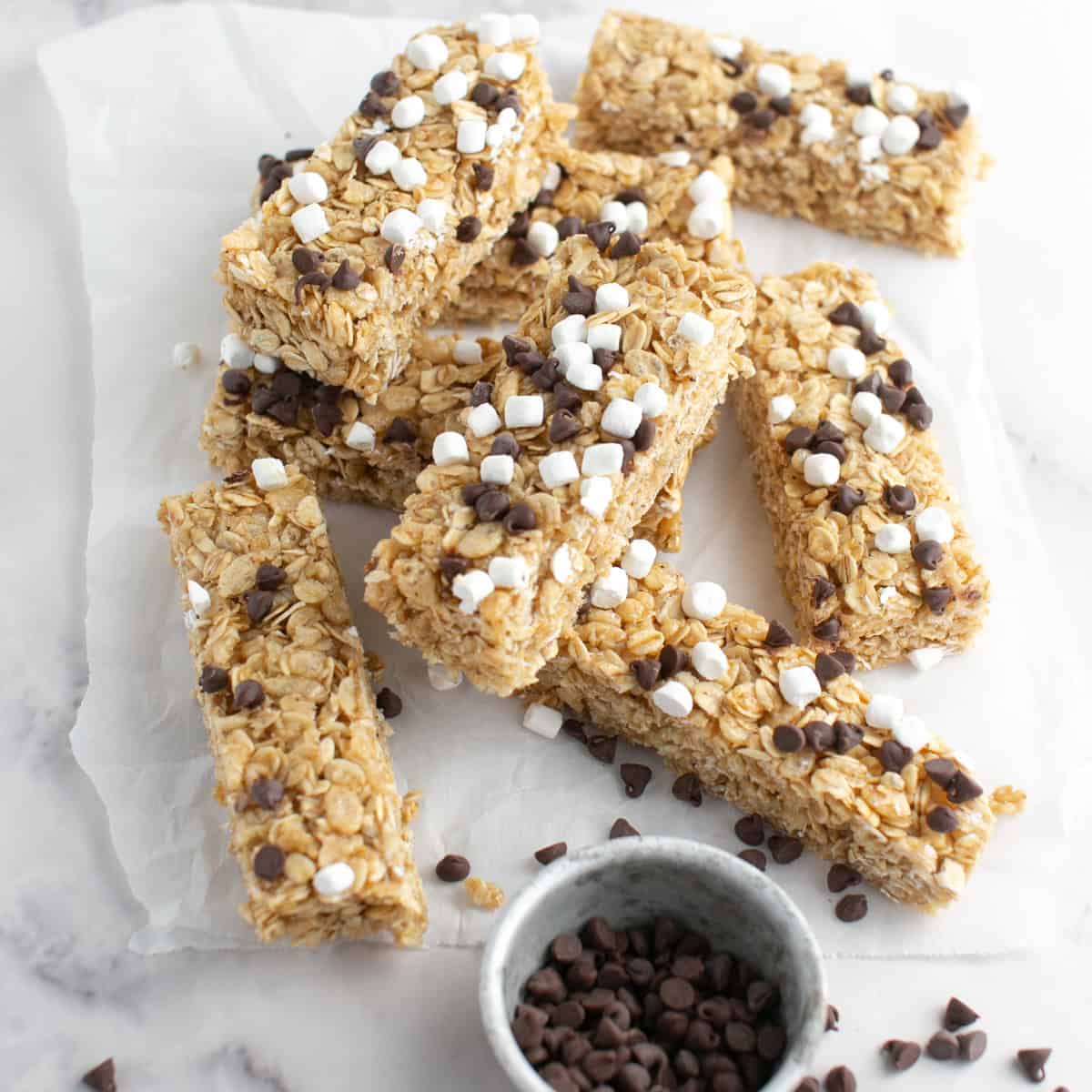 Homemade Chewy S’mores Granola Bars