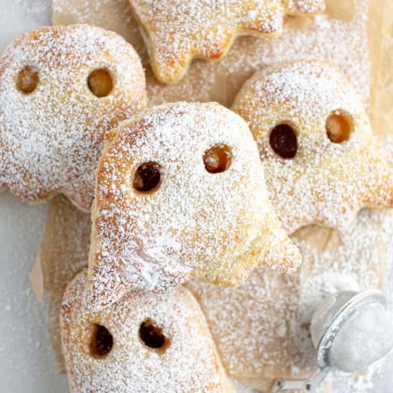Easy Spooky Ghost Cream Cheese and Berry Hand Pies