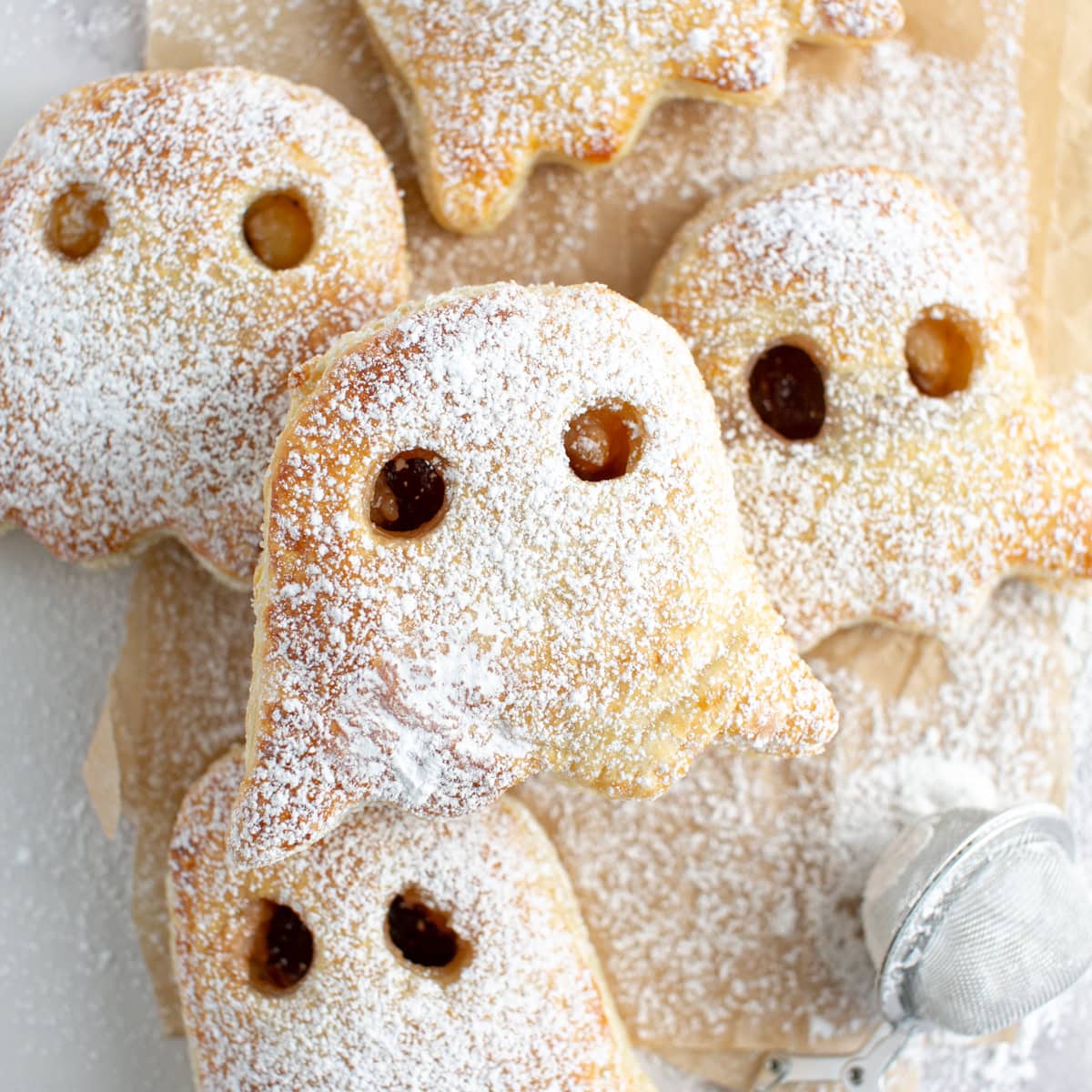 Easy Spooky Ghost Cream Cheese and Berry Hand Pies