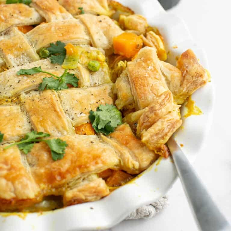 Easy Curry Chicken Pot Pie Recipe with Puff Pastry